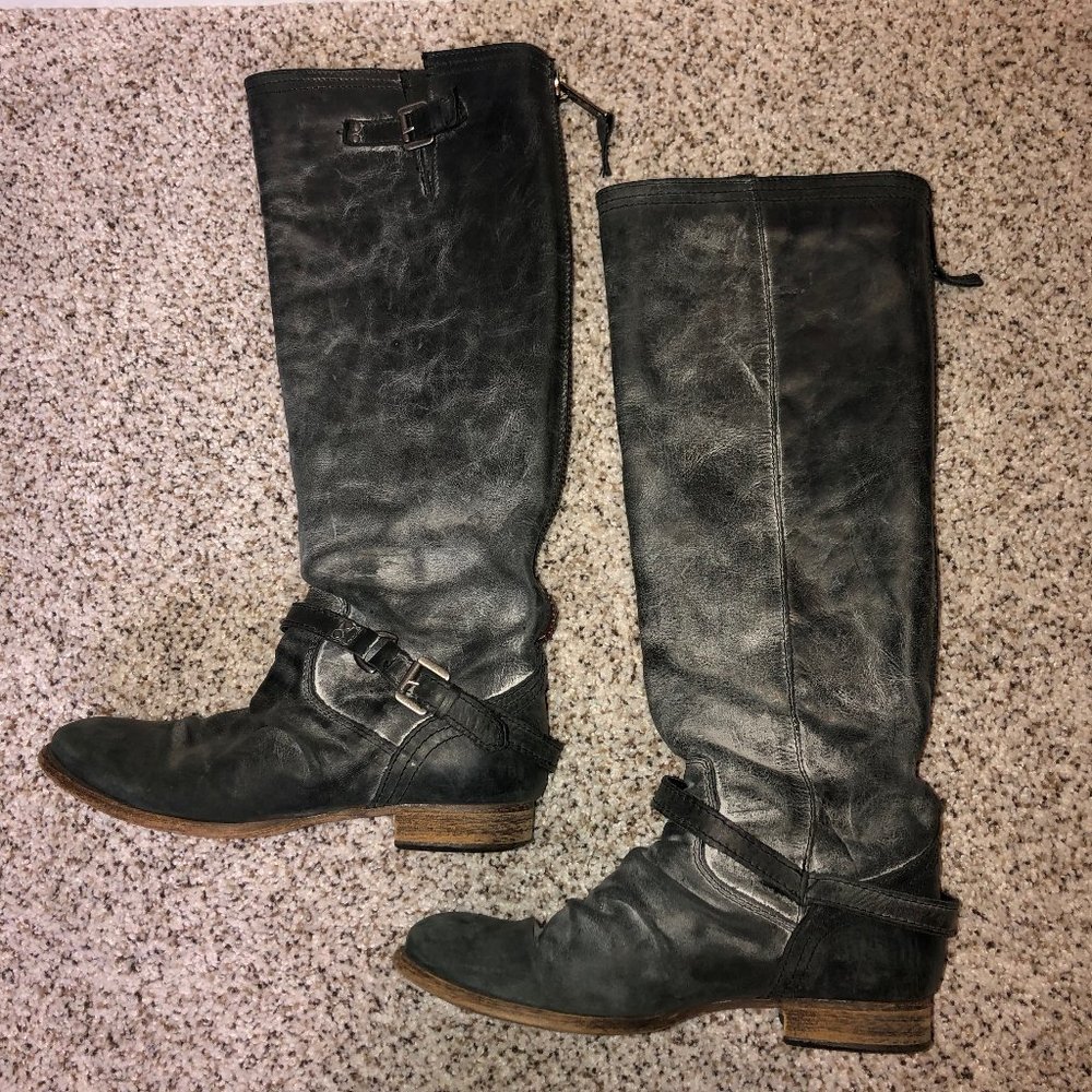 Steve Madden Roady Boots Grey with Maroon Zipper